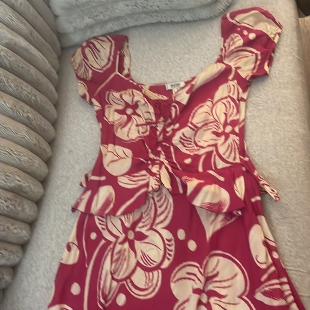 Moschino Beautiful Pink 2 PC Dress with matching slip Size Medium 8/10❤️
